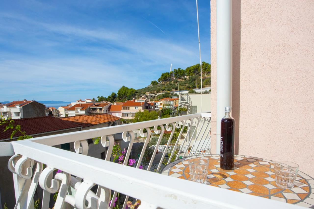 Apartmani Miki Podgora Exterior photo